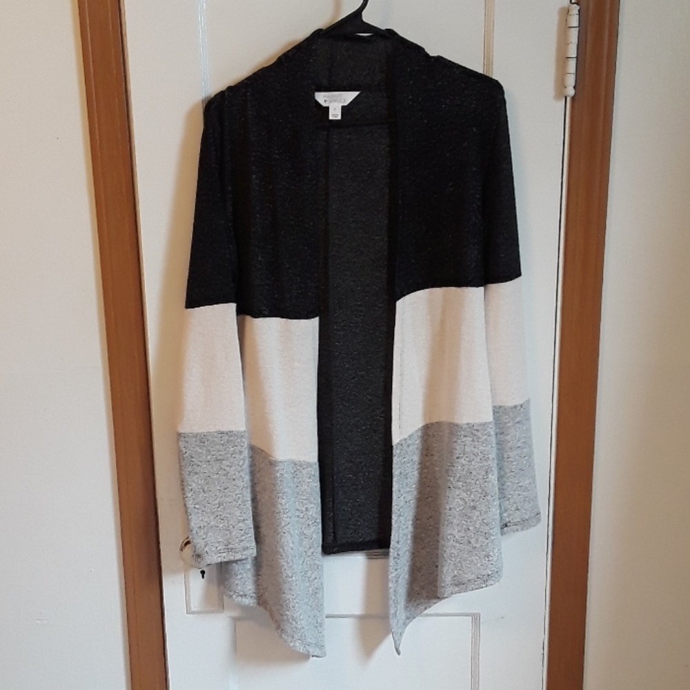 DISCOUNTED! Women's Long Open Sweater